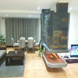 Chalet Asmoun, hotel di Imouzzer du Kandar