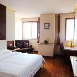 Hua Qi Kaiserdom Hotel Zhongshan Road St Michael's Cathedral and Zhanqiao Pier Qingdao