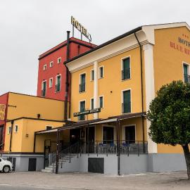 Hotel Blue Ribbon, khách sạn ở Vercelli