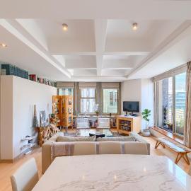 #1003 Cartwright - Stylish & Central