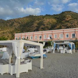 Hotel Ristorante La Scogliera - NUOVA GESTIONE, khách sạn ở Piraino
