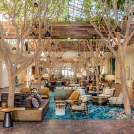Portola Hotel & Spa, hotel di Monterey