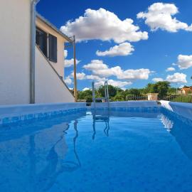 House Sandra 1430