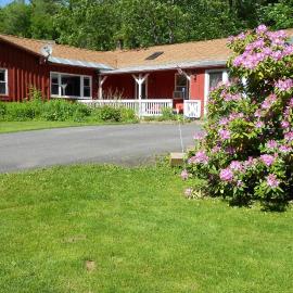 Shelburne Falls में, होटल Cavalier Cottage B&B