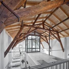 Albergue Santiago Apostol, ξενοδοχείο στο Λογκρόνο