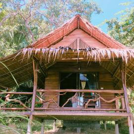 Viesnīca Tha Khao Bay View Bungalow pilsētā Kohjaonoi