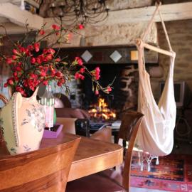 Le Moulin à huile, hotel din Vailhourles