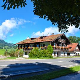 Pension Rauschberghof – hotel w mieście Ruhpolding