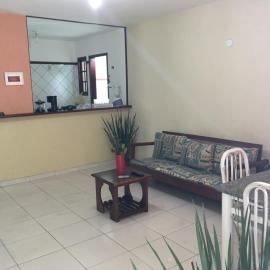 Lindo Apartamento a 2 quadras da praia !!