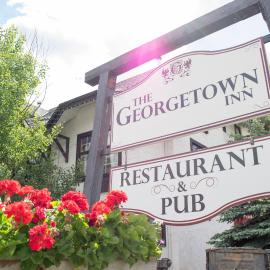 The Georgetown Inn, hotel v destinácii Canmore