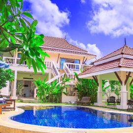 Baan Dorkbua Villa