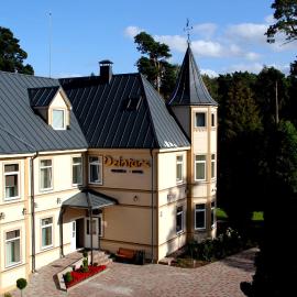 Dzintars Hotel, hotel v mestu Jūrmala