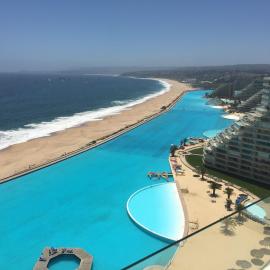 Duplex Jacuzzi San Alfonso del Mar, hotel v destinaci Algarrobo