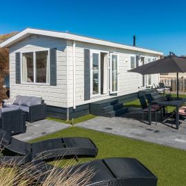 CHALETS IN THE DUNES nearby the beach, hotel v destinaci IJmuiden
