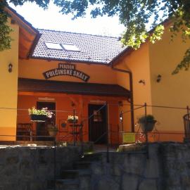 Penzion Pulčínské Skály, hotel Pulčínban