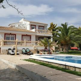 Casa de los amigos, hotel en Busot