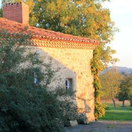 Les chambres d'hôtes de La Métairie du Bourg, Hotel in Les Herbiers