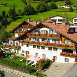 Naturhotel Miraval, Hotel in Percha