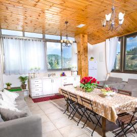 The Spirit Of Tzfat Villa, hotel di Safed