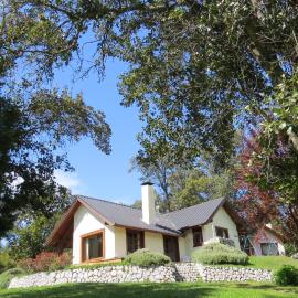 Viesnīca Cabañas & Aparts Lancuyen, Villa de Montaña pilsētā Vilja La Angostura