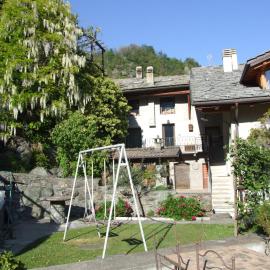 Le Rocher, hotel en Châtillon