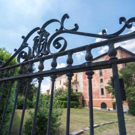 Il Castello Delle Meraviglie, hotel en Fontaneto dʼAgogna