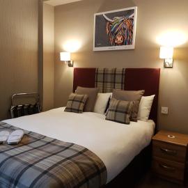 The Fairburn Hotel, hotel en Mauchline