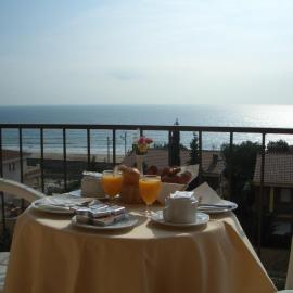 Hotel Sant Jordi, hotel Tarragonában