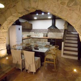 Rails del Temple, hotel sa Castellote