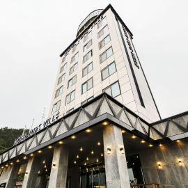 Hotel TopsVille, hótel í Gangneung