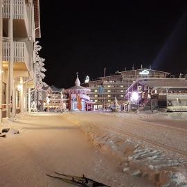 Ruka Chalets Ski-Inn, hotel en Rukatunturi