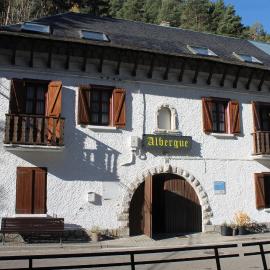 Albergue de Canfranc Estación, hotel u gradu 'Canfranc-Estación'