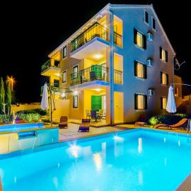 Vila Mimoza, hotell i Milna