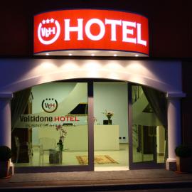 Valtidone Hotel，Borgonovo Val Tidone的飯店