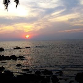 Om Ganesh Guest House Cliffside, hotel di Arambol