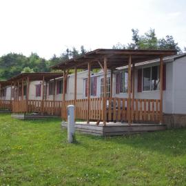 Mobilheimy u prehrady、Horní Dunajoviceのホテル