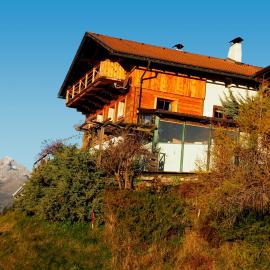 Bergh AM BERG, hotel a Irschen