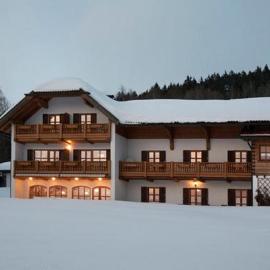 Gästehaus Apfelbacher, hotel a Spiegelau