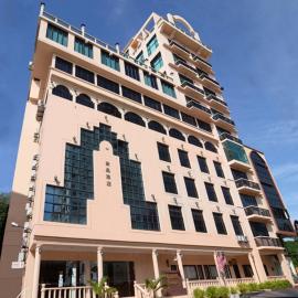 Crystal Lodge, hotel sa Kota Bharu