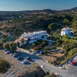Corafili Holiday Suites, hotel en Kiotari