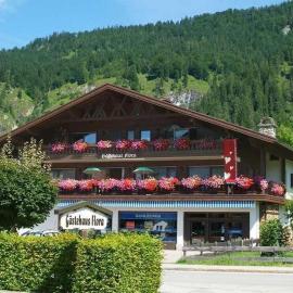 Gästehaus Flora, hotel in Reit im Winkl