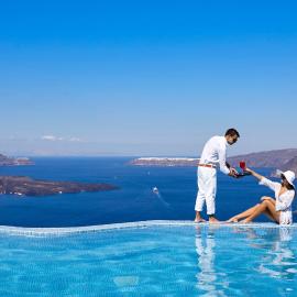 Suites of the Gods Cave Spa Hotel, Hotel in Megalochori