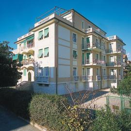 Ligure Residence, hotel u gradu Borđo Vereci