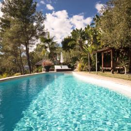 Villa Sun Door - Amazing 6 bedroom with private pool – hotel w mieście Sant Carles de Peralta