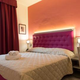 Alma Living Hotel- Al Girarrosto, hotel em Venzone