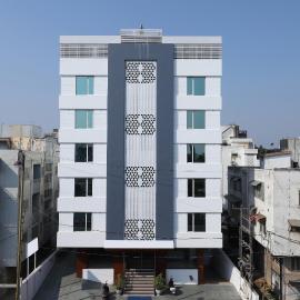 Hotel Avista - Unmarried Couples and NRI not allowed