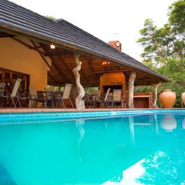 Bush Lovers Lodge, hotel em Modimolle