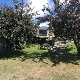 Park to Mountains Apartment, hotel in Arrowtown