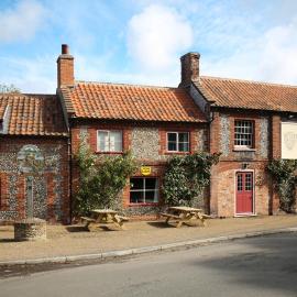 The Three Horseshoes, hotel Warhamben