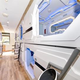 Space Q Capsule Hotel, hotel di Sydney